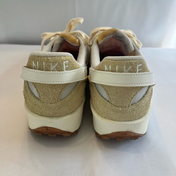 Nike Waffle Debut 
Women’s 11 
White/Sanddrift 
Excellent condition , worn once - Picture 3 of 4